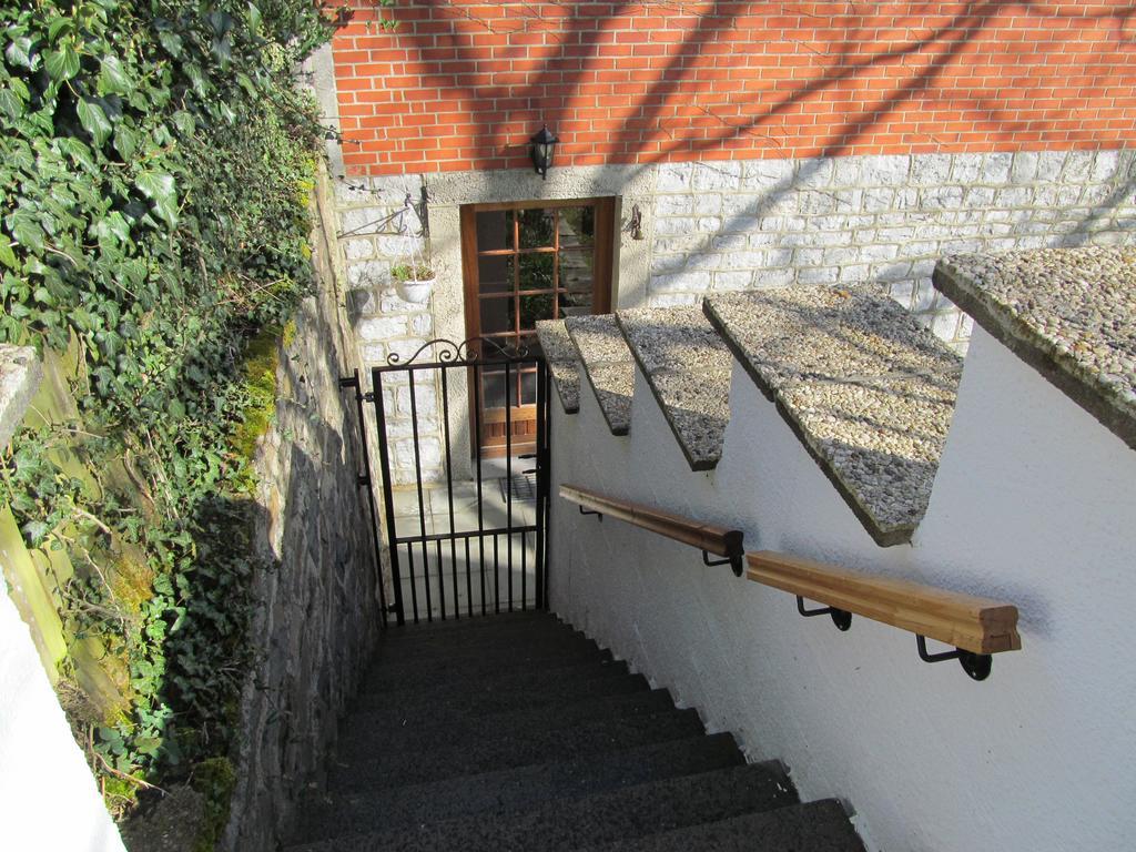 Vila Les Chevrefeuilles Walcourt Exteriér fotografie